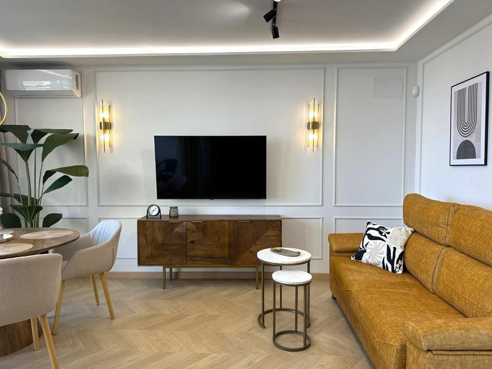 TV and multimedia, Living room, air conditioner