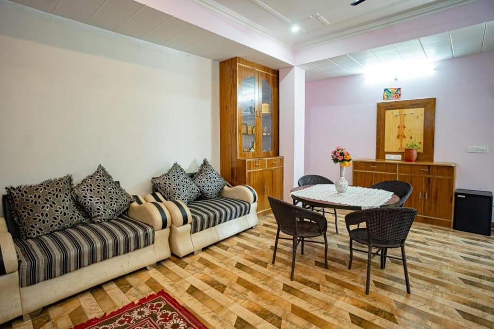 Riddhi Homestays Dharampur House in Himachal Pradesh