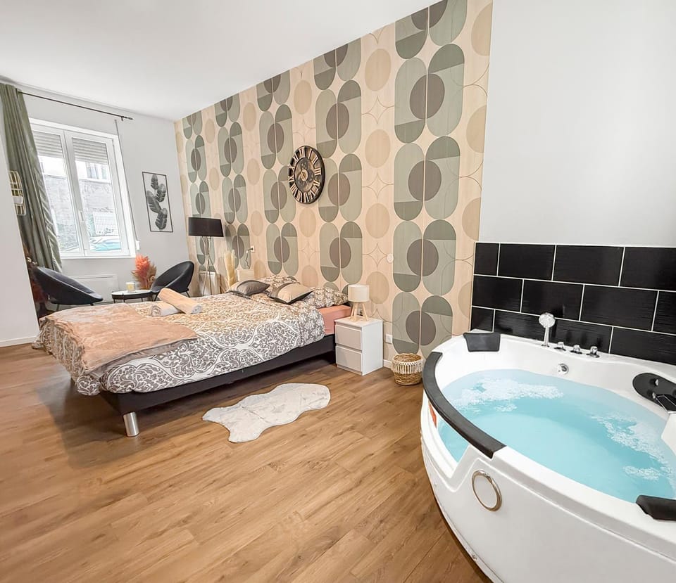 Jacuzzi privé, terrasse, Roubaix Apartment in Flanders