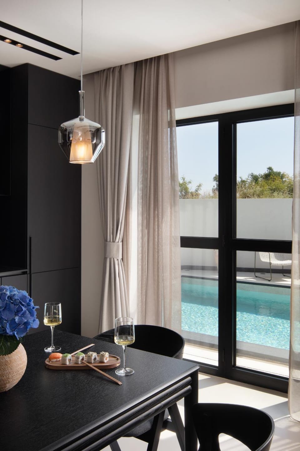 Seating area, Dining area, Pool view