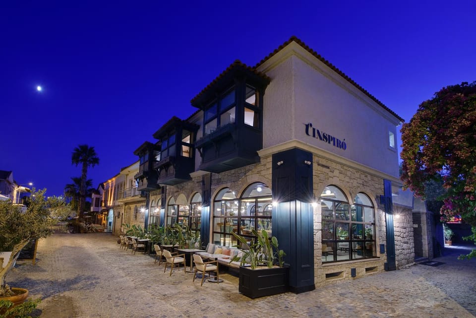 Property building, Night