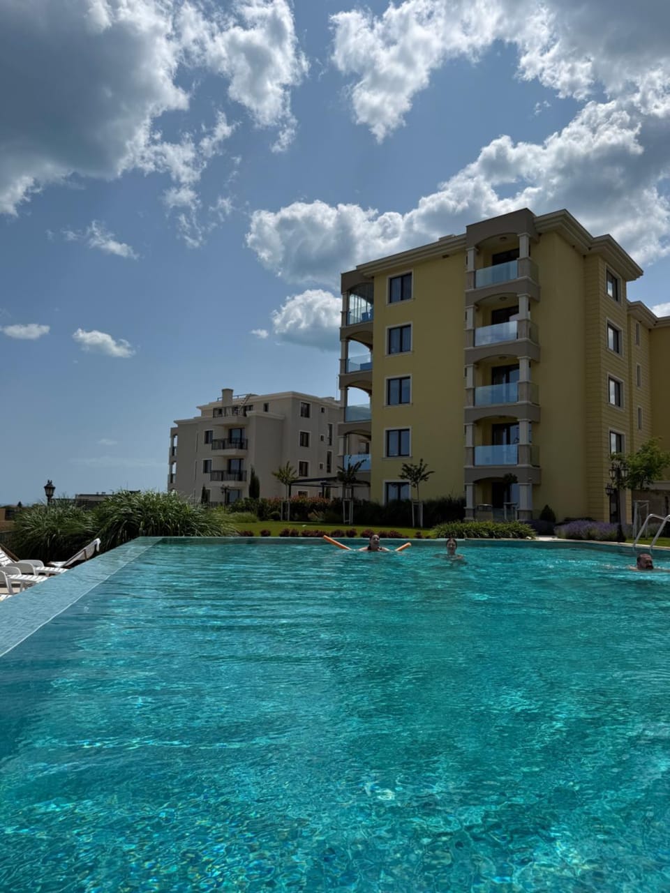 Pool view, Swimming pool