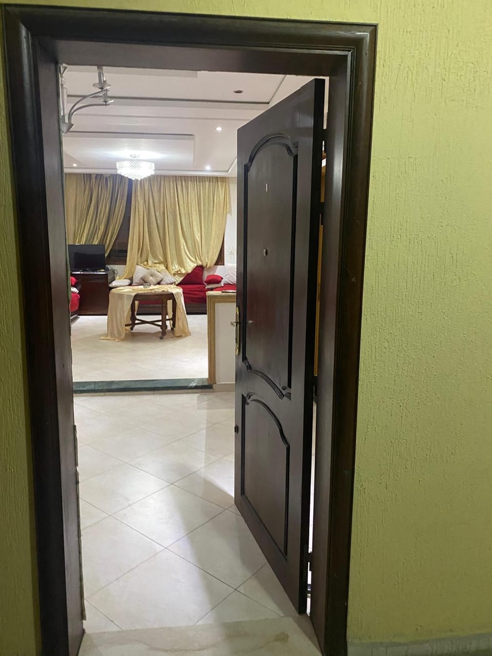 The Bright House Apartment in Casablanca
