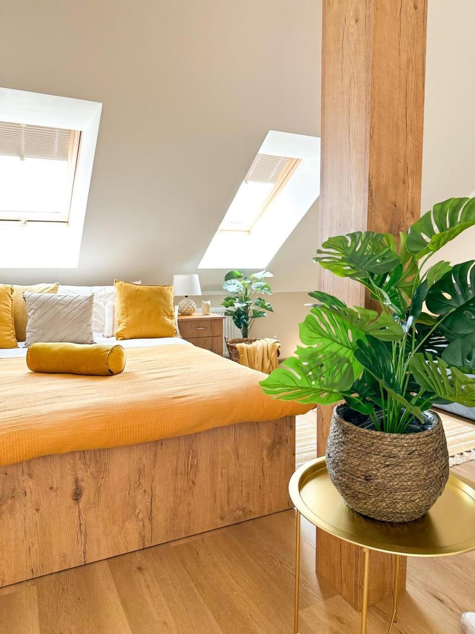 Apartamenty Pokoje City Lake House Bed and Breakfast in Poland
