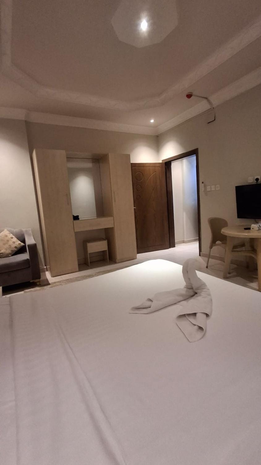 Bed, Photo of the whole room, Bedroom, towels, wardrobe