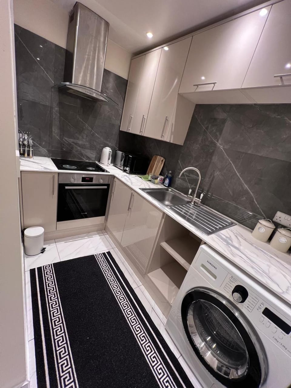 Great location 1 bed stylish flat Apartment in Harrow