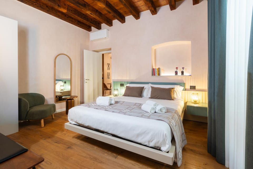 Palazzo Gaspari Heritage Residences Apartment in Verona