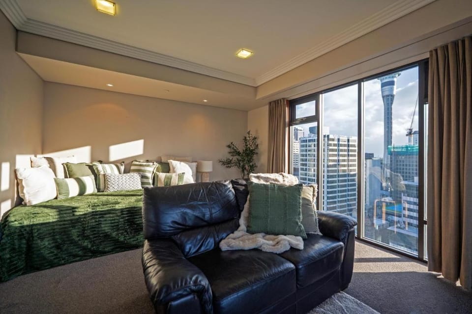 Bed, Living room, City view