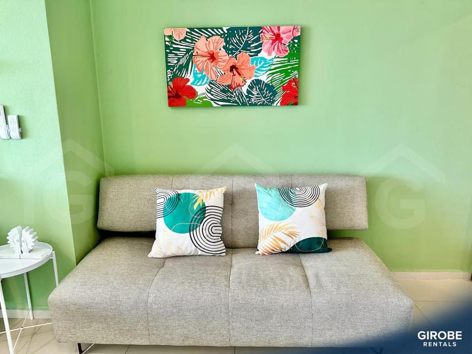 Living room, Decorative detail, Seating area