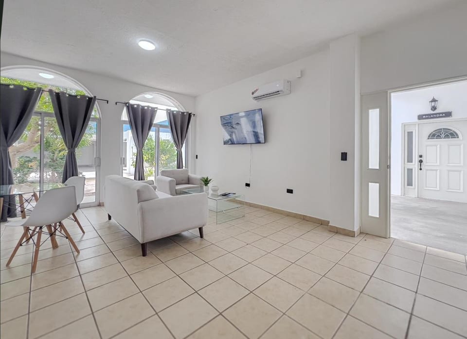 TV and multimedia, Living room, internet, air conditioner