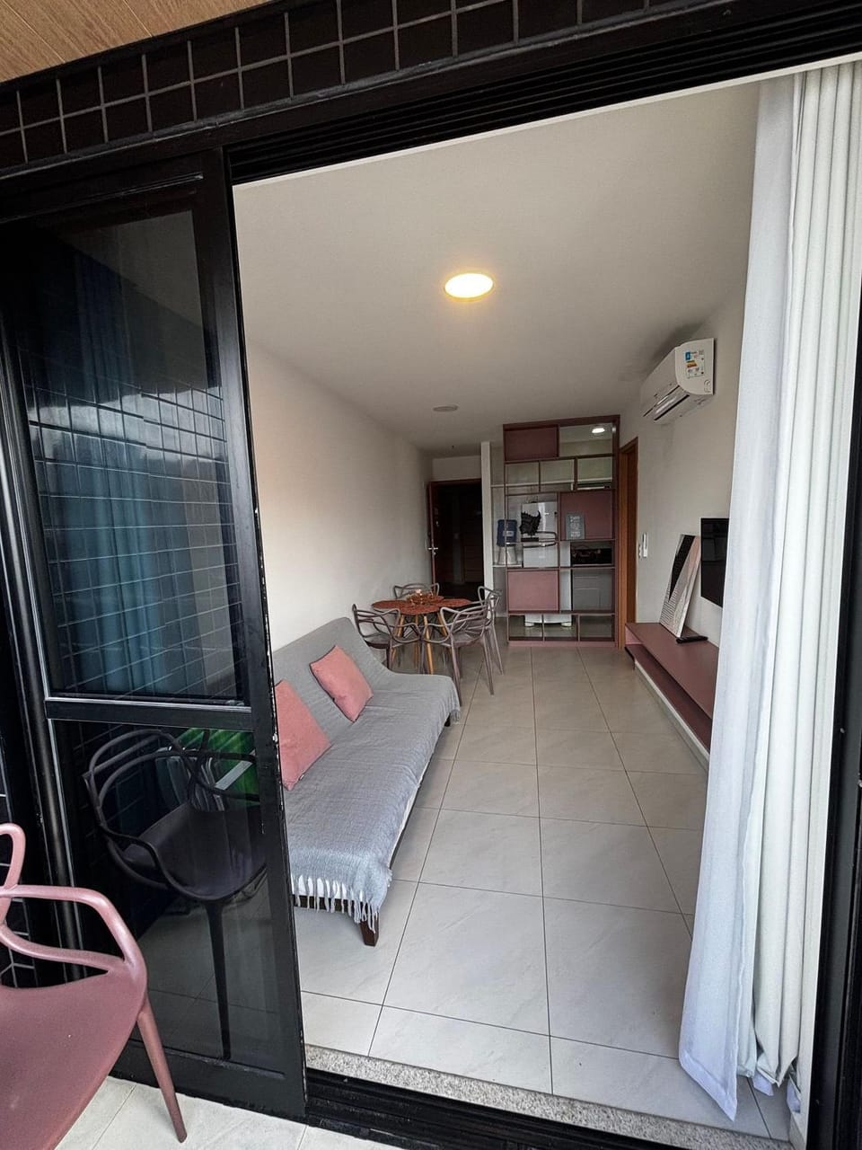 Edf. Moscato | Apto quarto e sala com varanda Apartment in Maceió
