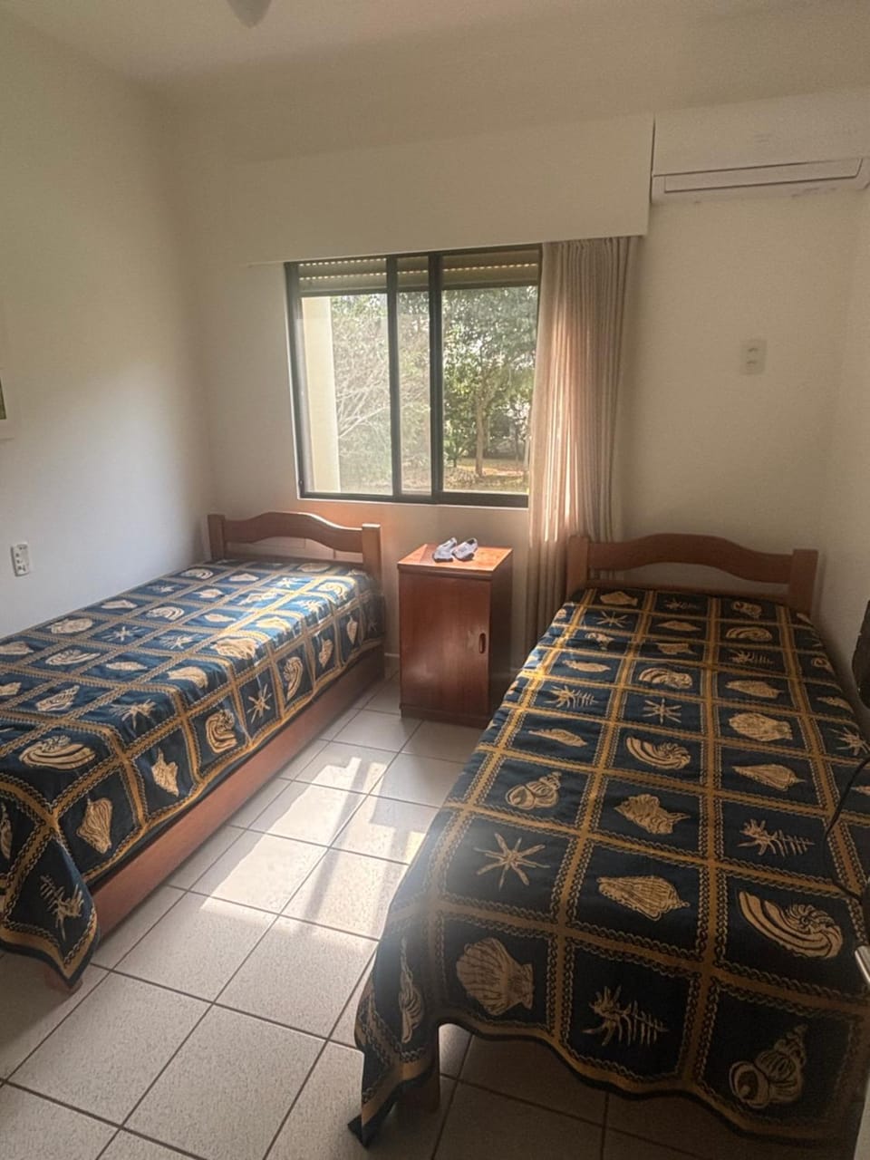 Other, Bedroom, air conditioner