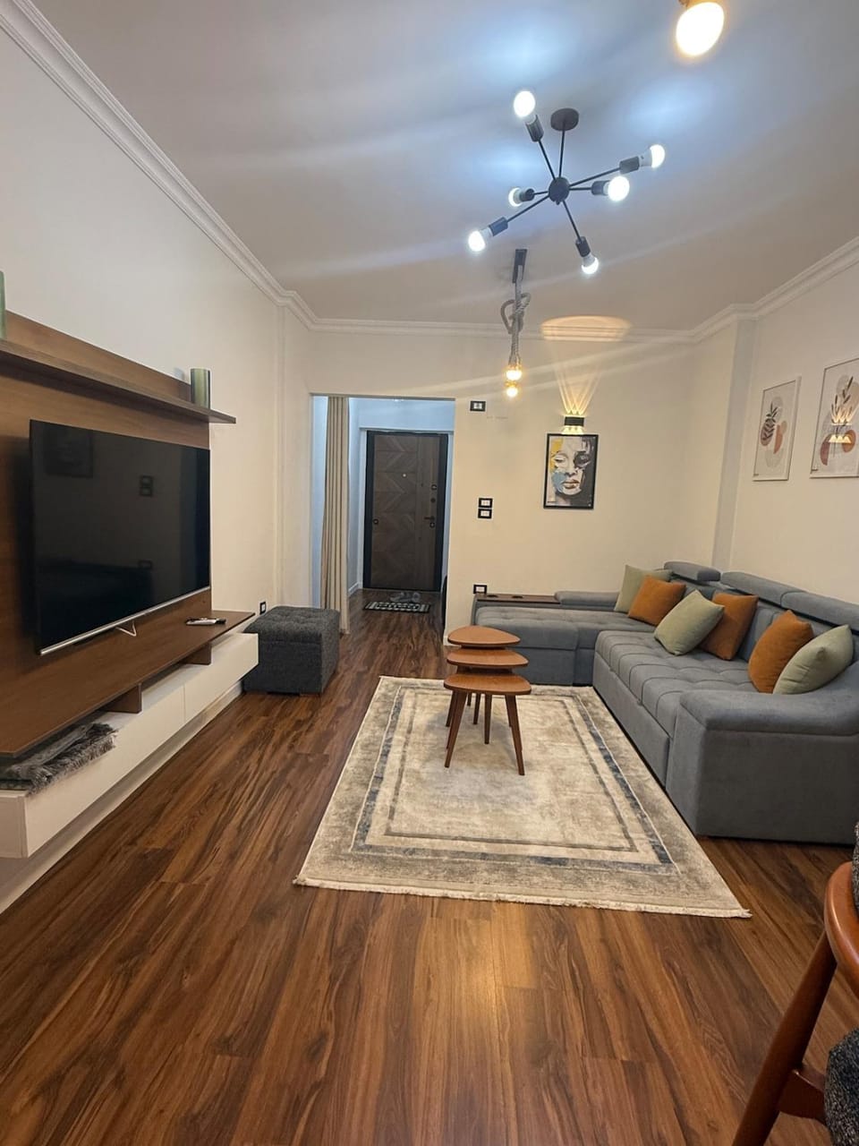 Communal lounge/ TV room, Living room