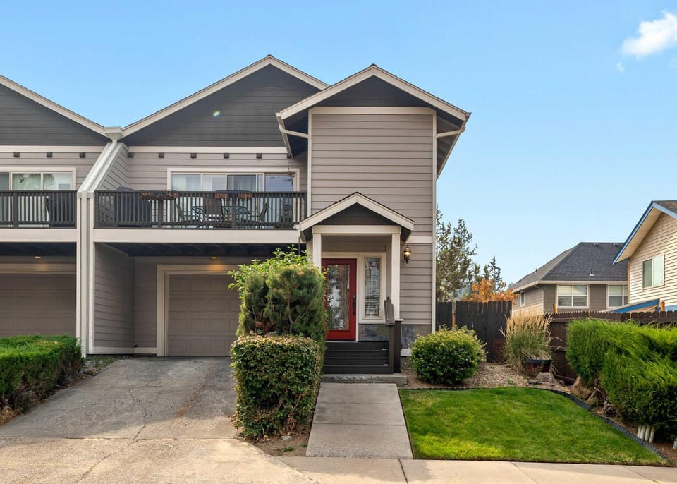 Pet-friendly - 3BDR - Minutes to Downtown House in Bend