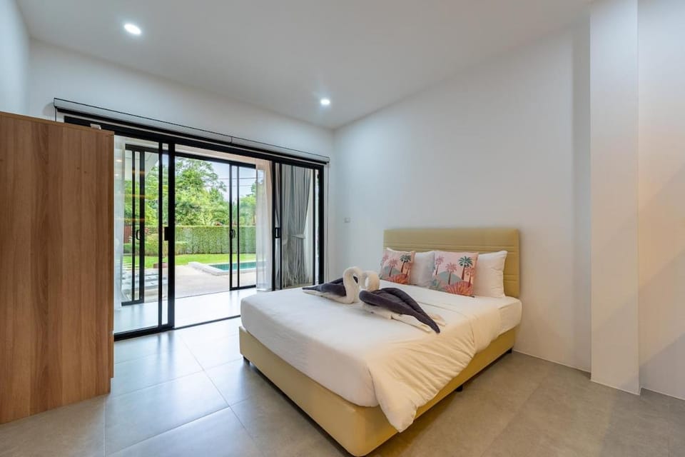 V212 One Of The Most Beautiful Villa In Phuket Villa in Thep Krasatti