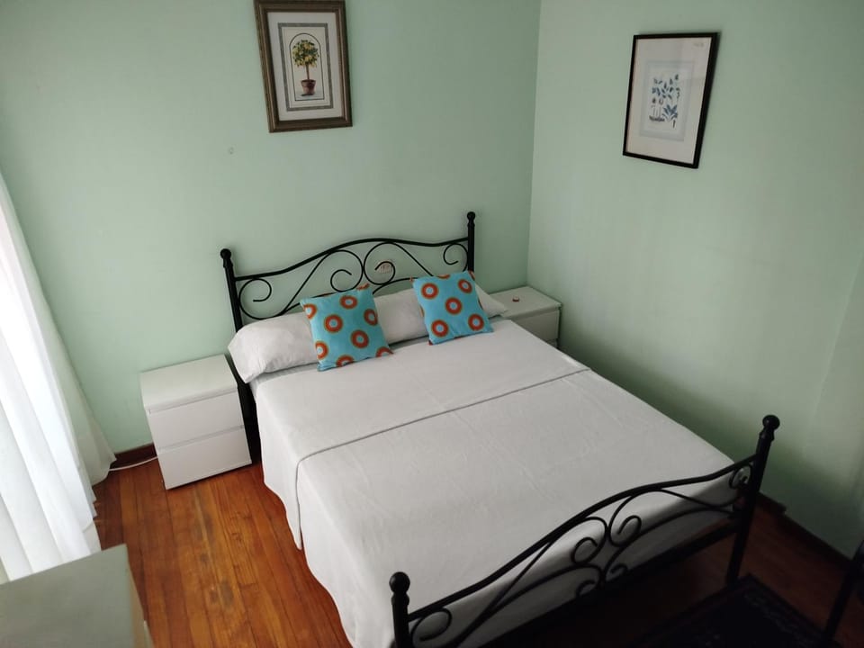 Habitación para tu disfrute Vacation rental in Santander