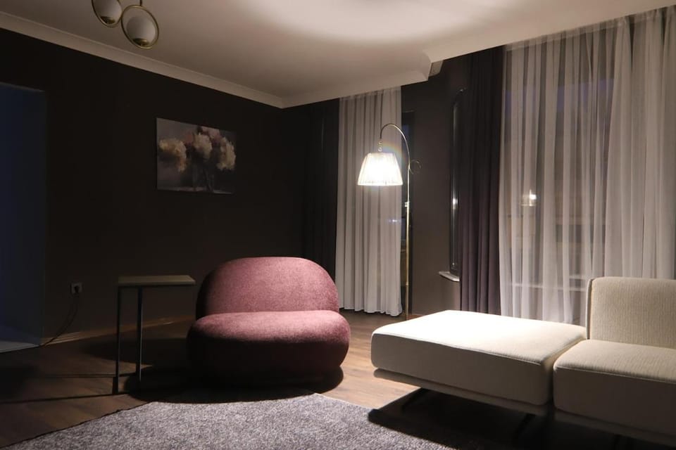 1007 Central 3 plus 1 Wide Close to Consulates Apartment in Ankara