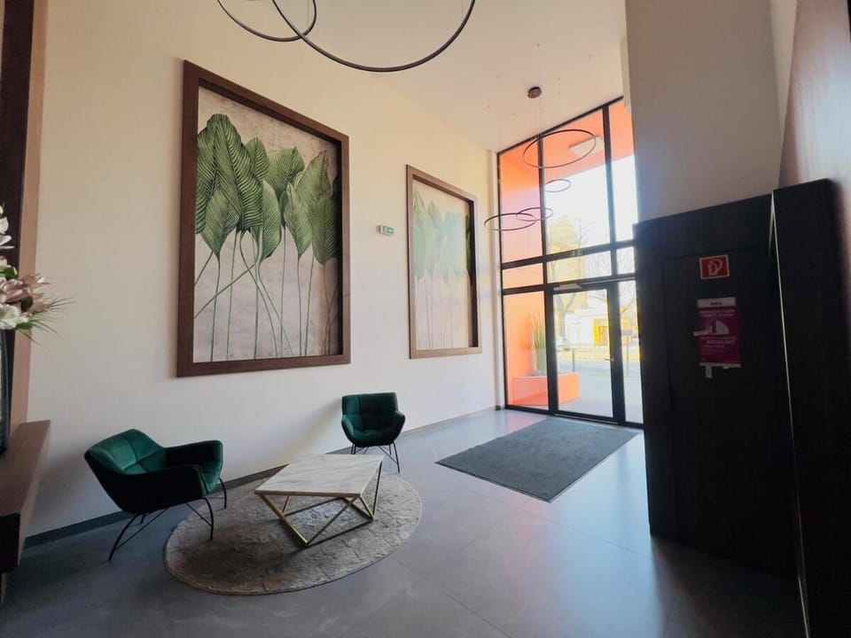 Karzo Property LU 207 Free Garage Apartment in Budapest