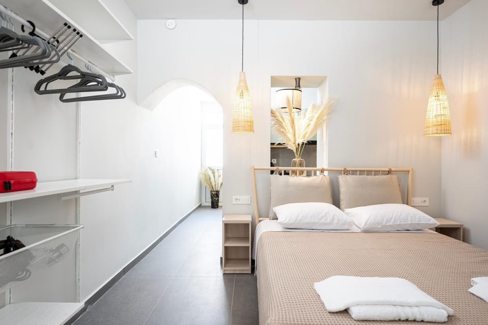 Bed, Photo of the whole room, Bedroom, towels, wardrobe