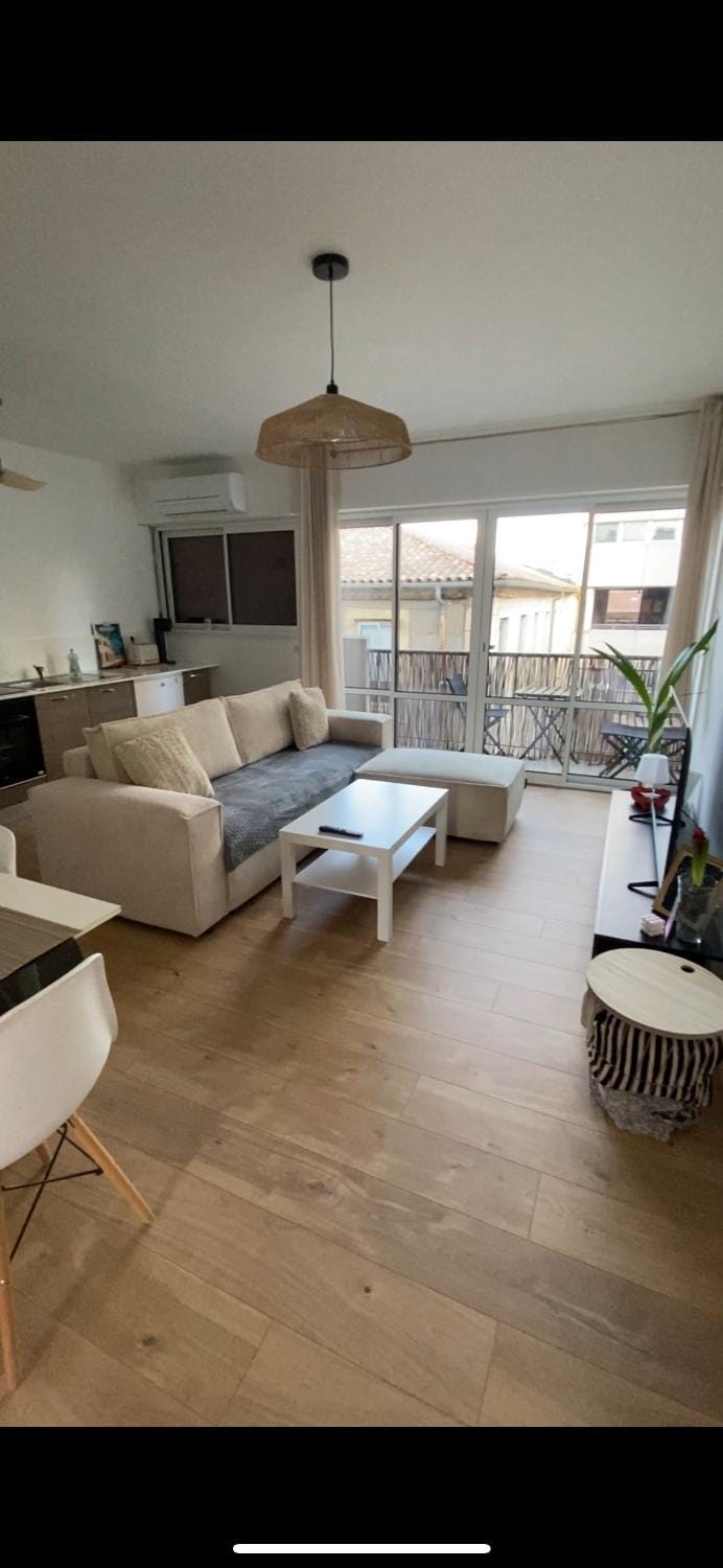 Living room, kitchen