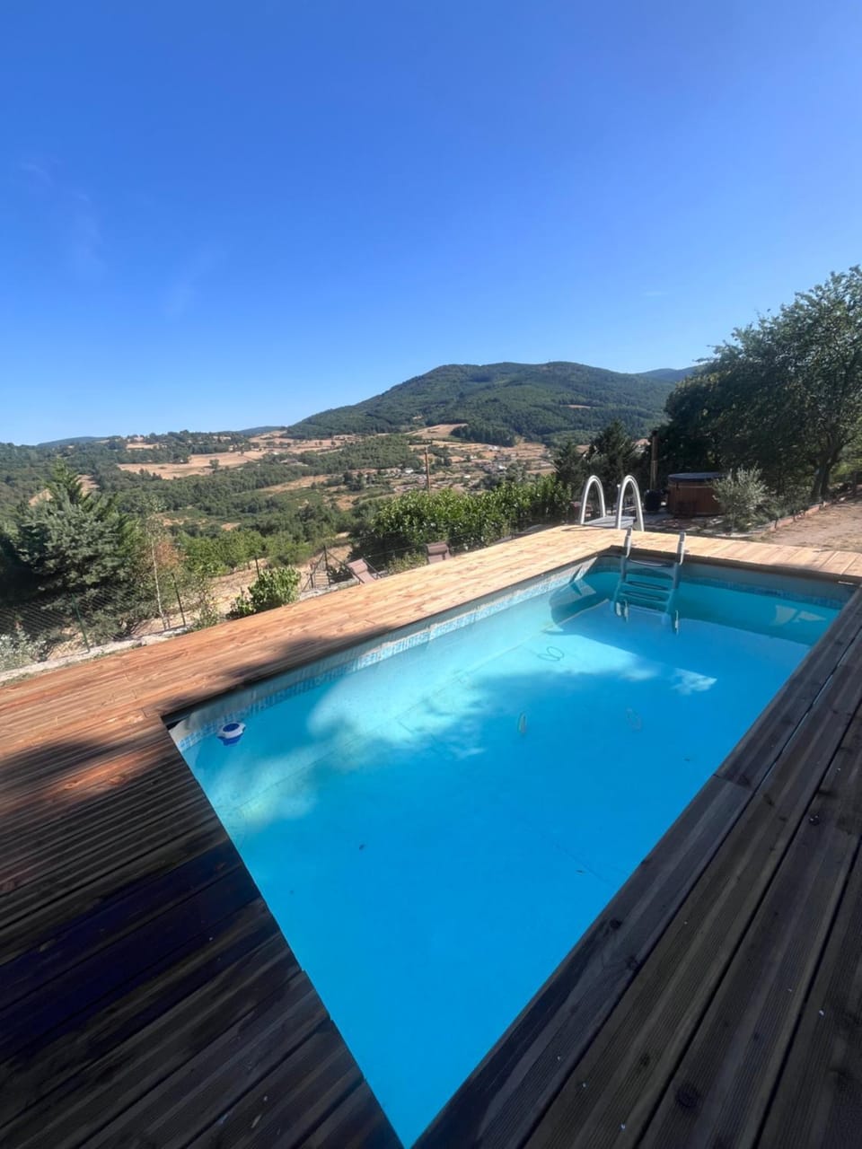Natural landscape, Mountain view, Swimming pool