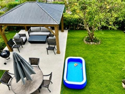 一棟貸別荘Seaside Villa! 最大12名 弓ヶ浜海水浴場徒歩5分!ペット可 Villa in Shizuoka Prefecture