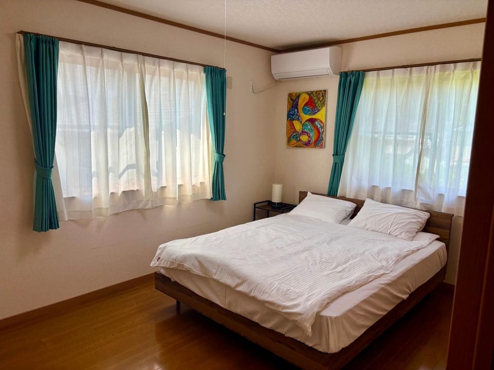 一棟貸別荘Seaside Villa! 最大12名 弓ヶ浜海水浴場徒歩5分!ペット可 Villa in Shizuoka Prefecture