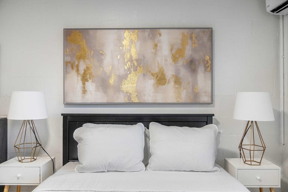 Chic City Retreat 93E Apartment in Ohio