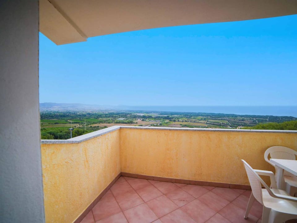 View (from property/room), Balcony/Terrace, Sea view