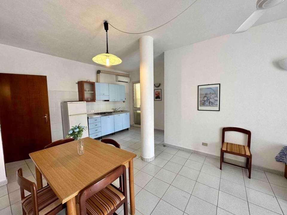 Corallo Spacious place to stay steps from the sea Apartment in La Caletta