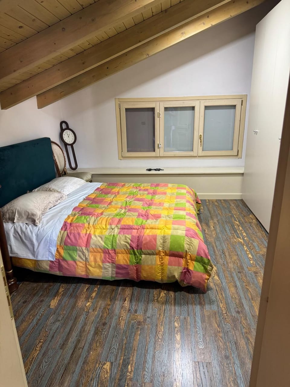 Chateaux Blloku Apartment in Tirana