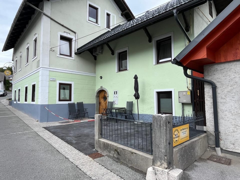 Apartmaji Pri fijakarju - Apartments "AT THE FIAKER'S" Apartment in Bled