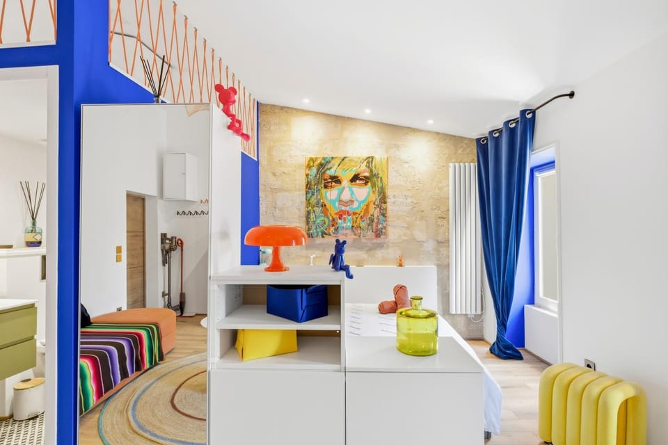 Property building, Living room