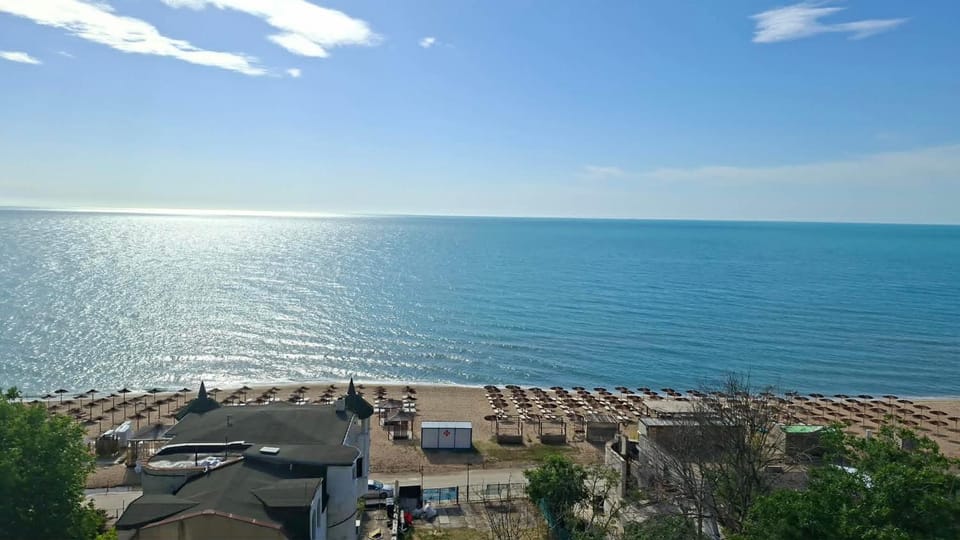 Каbakum Sea Pearl , Spacious Sea View Apartment - Free Parking Apartment in Varna