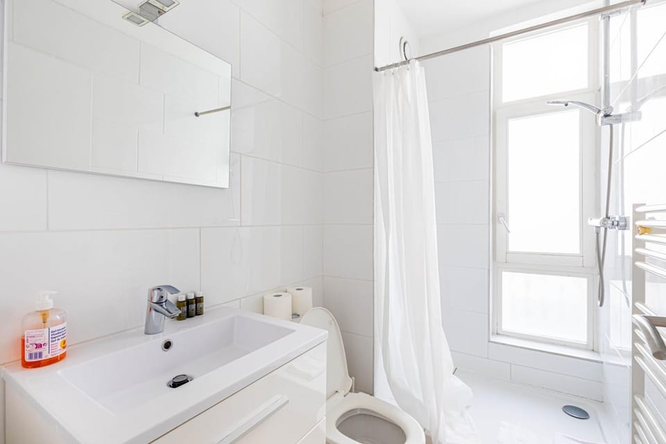 GuestReady - Serene base two steps from Paris Apartment in Paris