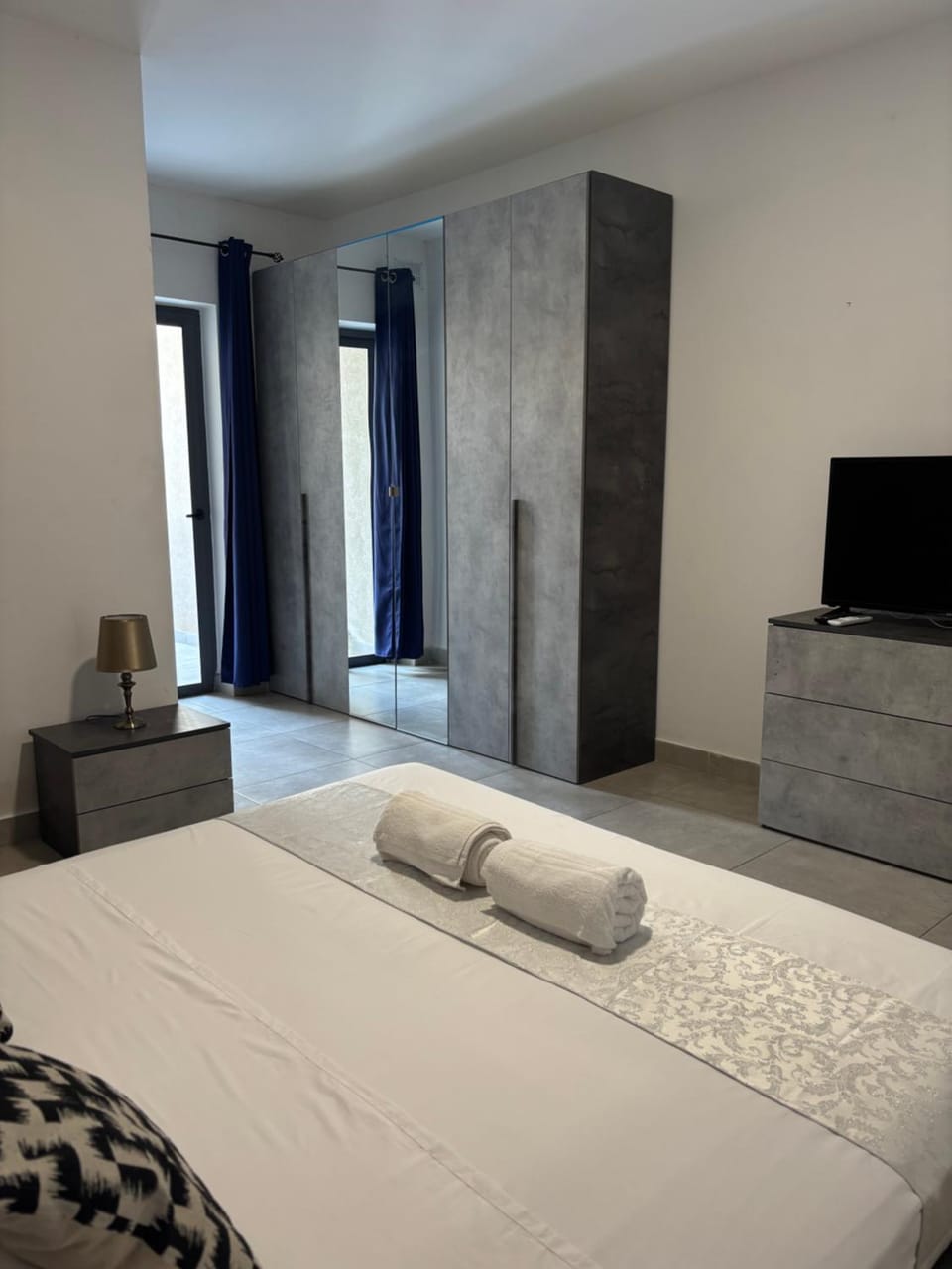Master Room - Private Ensuite Bathroom Bed and Breakfast in Malta
