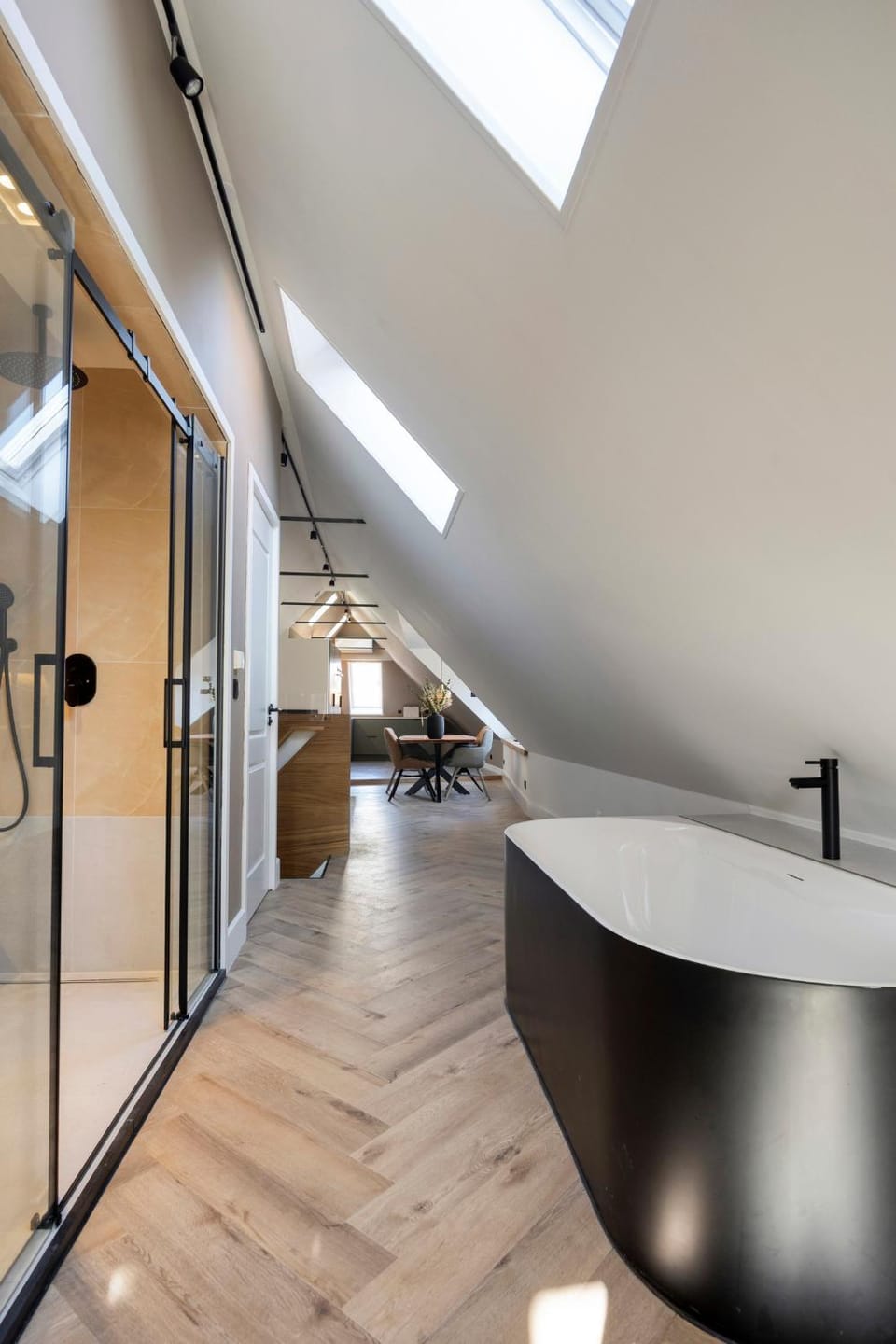 Bathroom, Bath