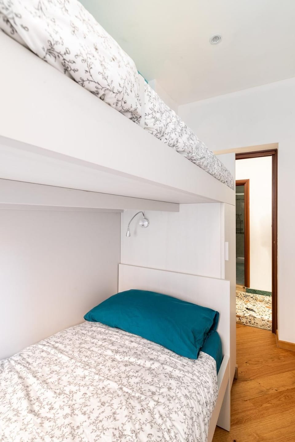 bunk bed