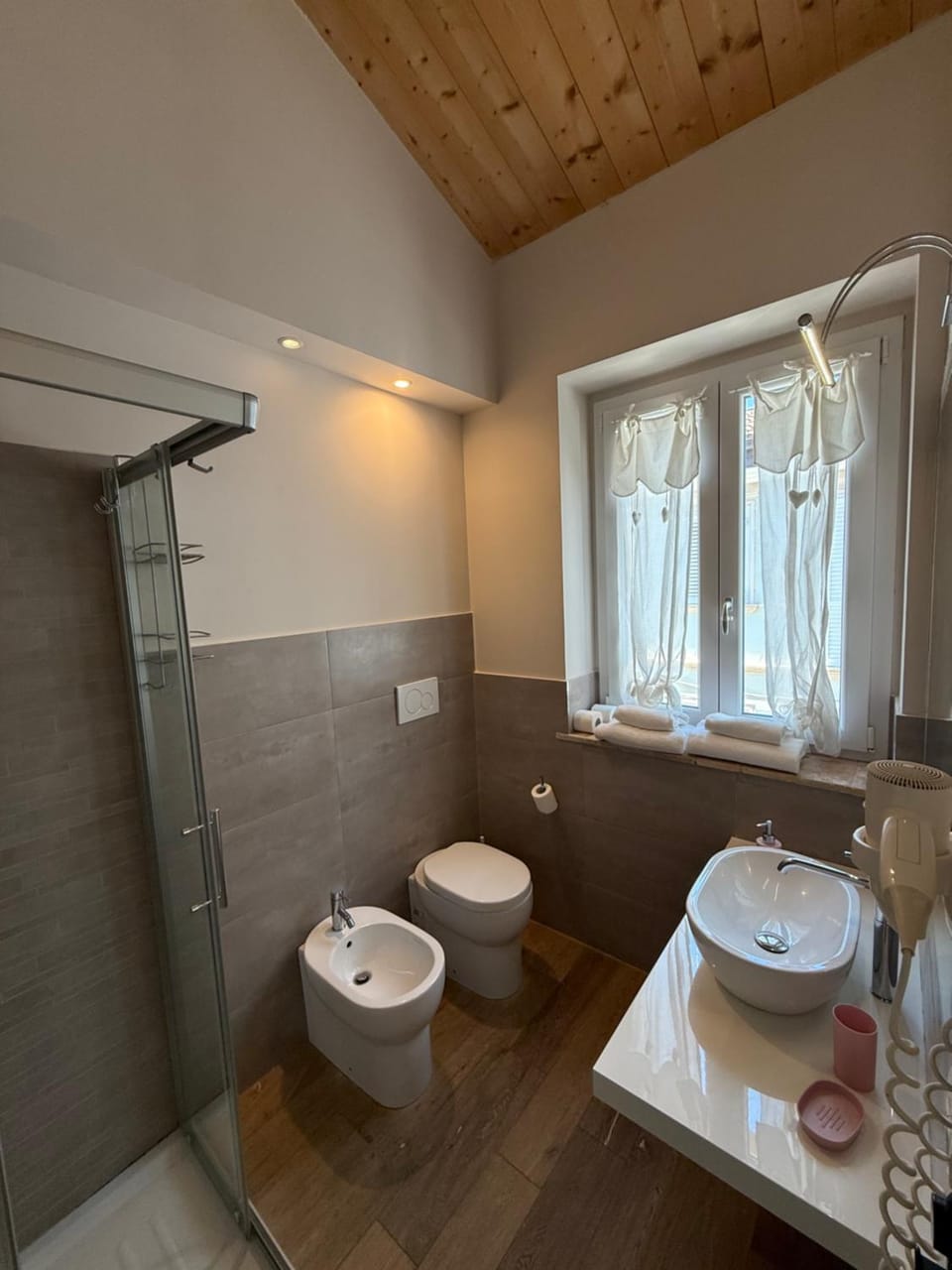 Suite Aura Marina Bed and Breakfast in Civitanova Marche