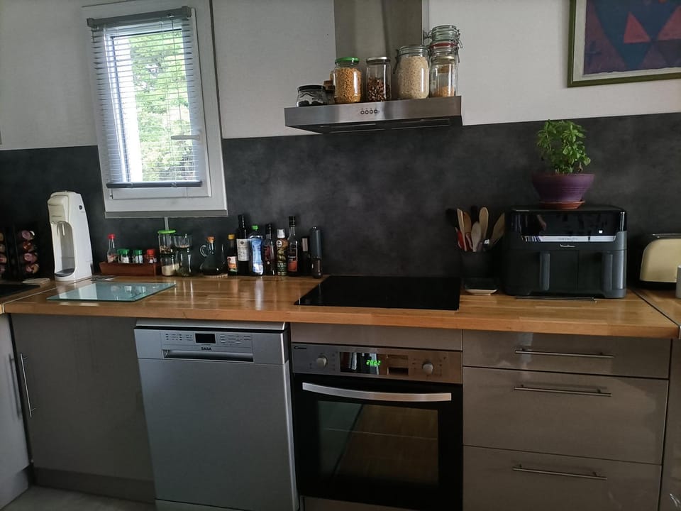 appartement Deux pièces au calme Apartment in Toulouse