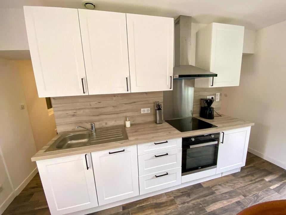 Charmante Maison au fil de la Voie Verte - 3 étoiles House in Concarneau