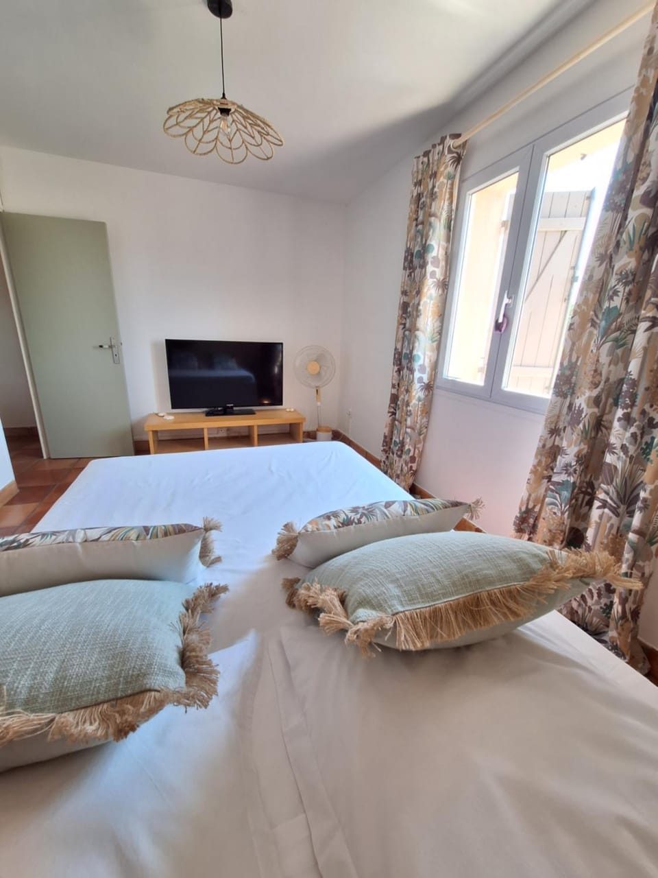 TV and multimedia, Bedroom