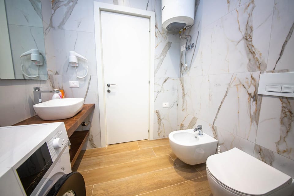 Bathroom, bidet