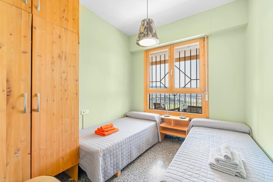 Property building, Living room, Bedroom