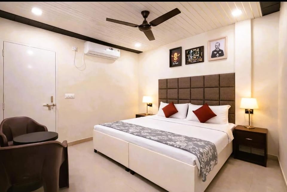 Hotel Golden Lotus Inn Hotel in Lucknow