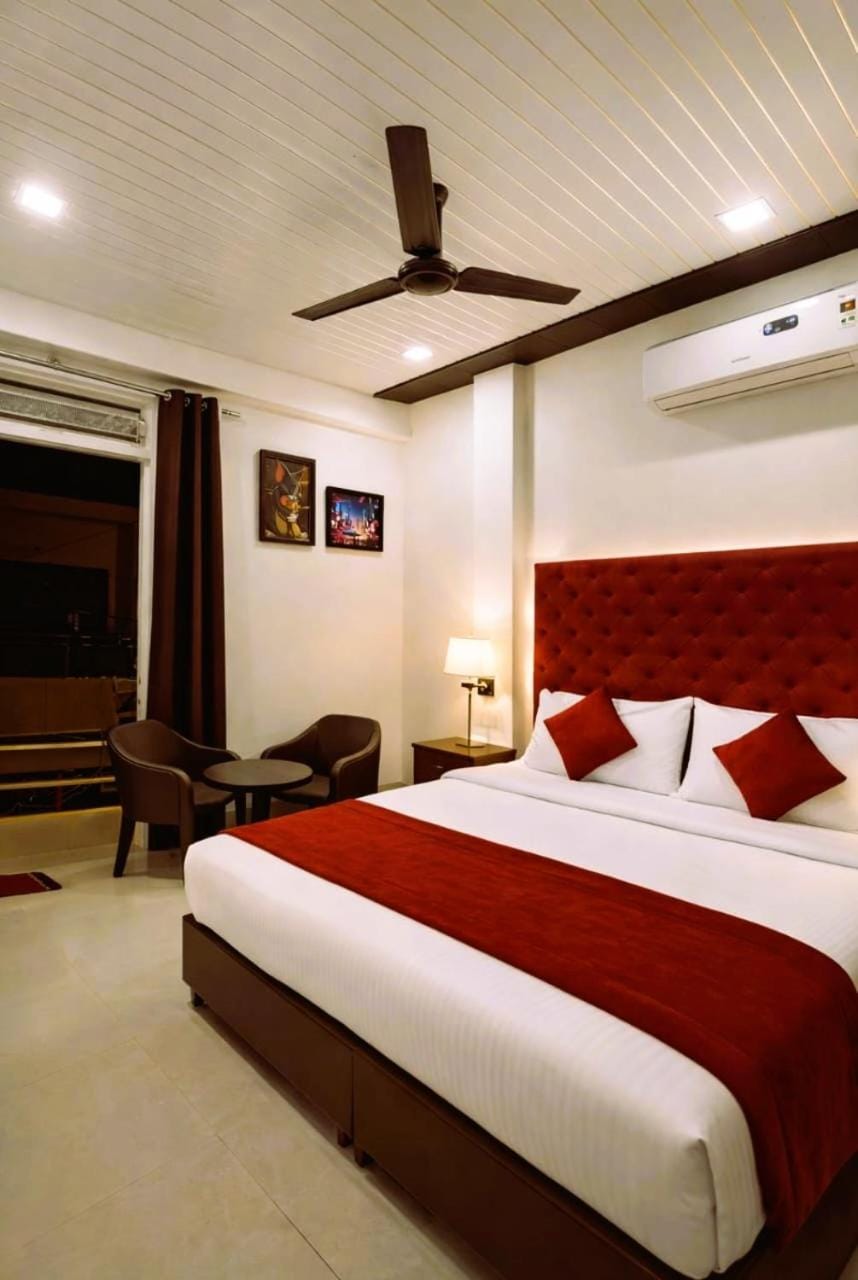 Hotel Golden Lotus Inn Hotel in Lucknow
