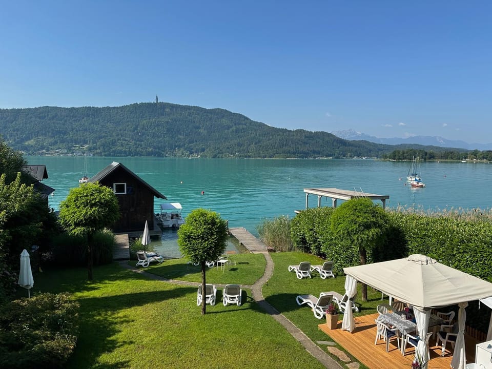 Zimmer am See Bed and Breakfast in Carinthia, Austria