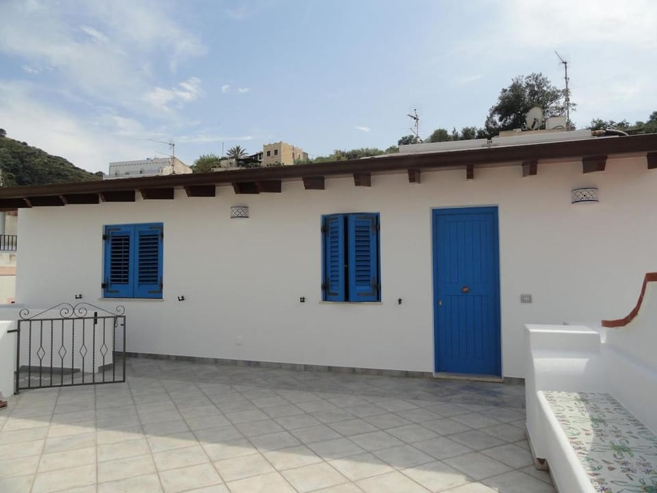 CasaEolia Blues House in Canneto