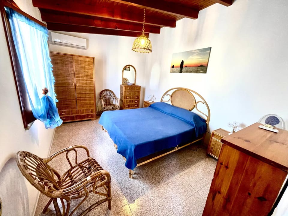 CasaEolia Blues House in Canneto