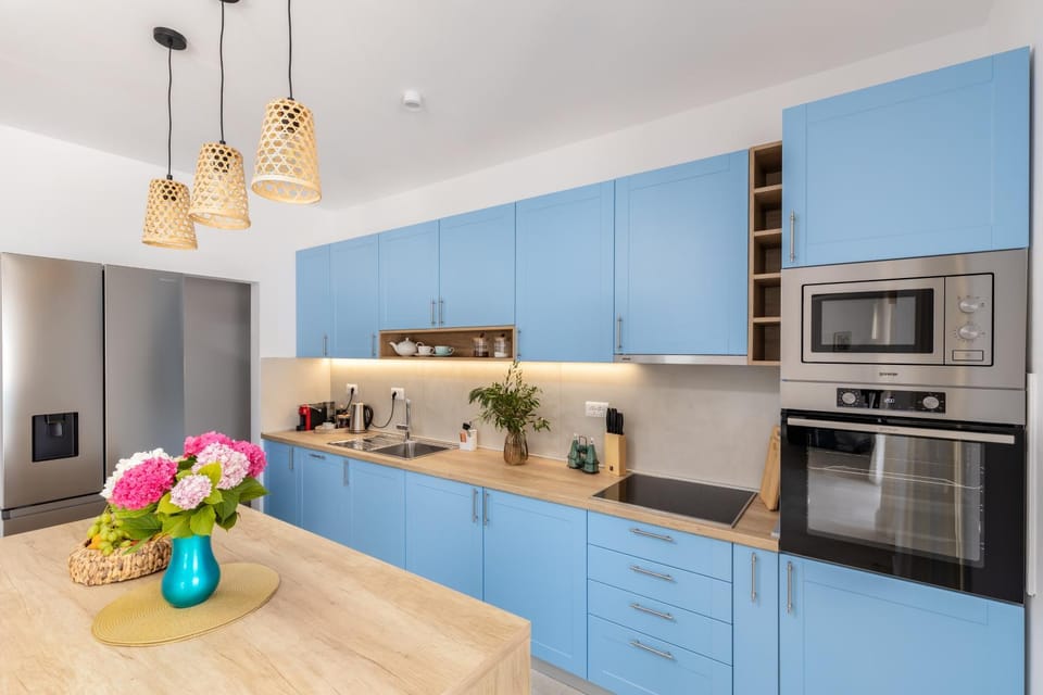 dishwasher, oven, stove, kitchen